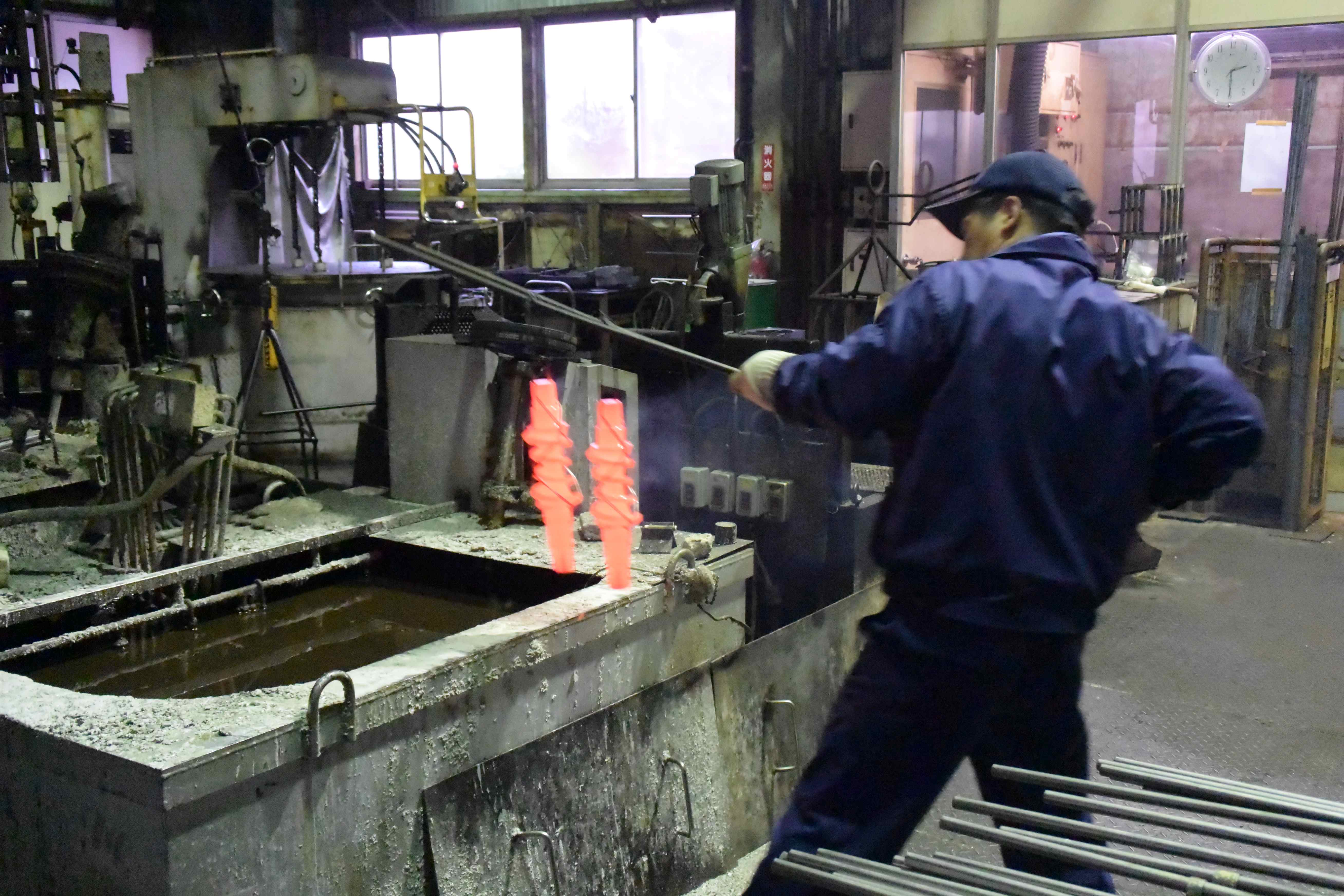 鋼材　熱処理サービス