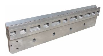 『センタレス研磨機の支持受け台（ブレード）』