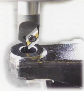 面取り工具　ECO面取り　DCMT11T3型