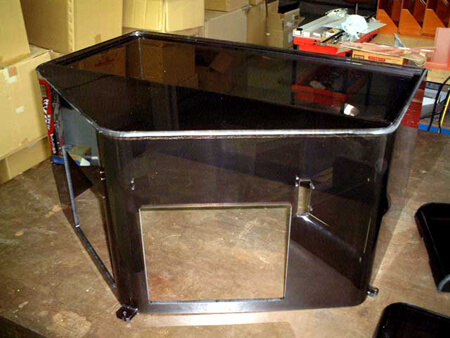 【加工事例】住宅設備用カバー(塩ビ R曲げ加工品)