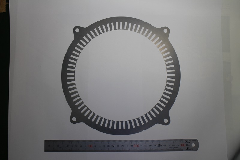 【制作事例】モーターコア（φ250×0.2mm）