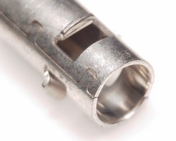 プレス加工問題解決事例　曲げ加工