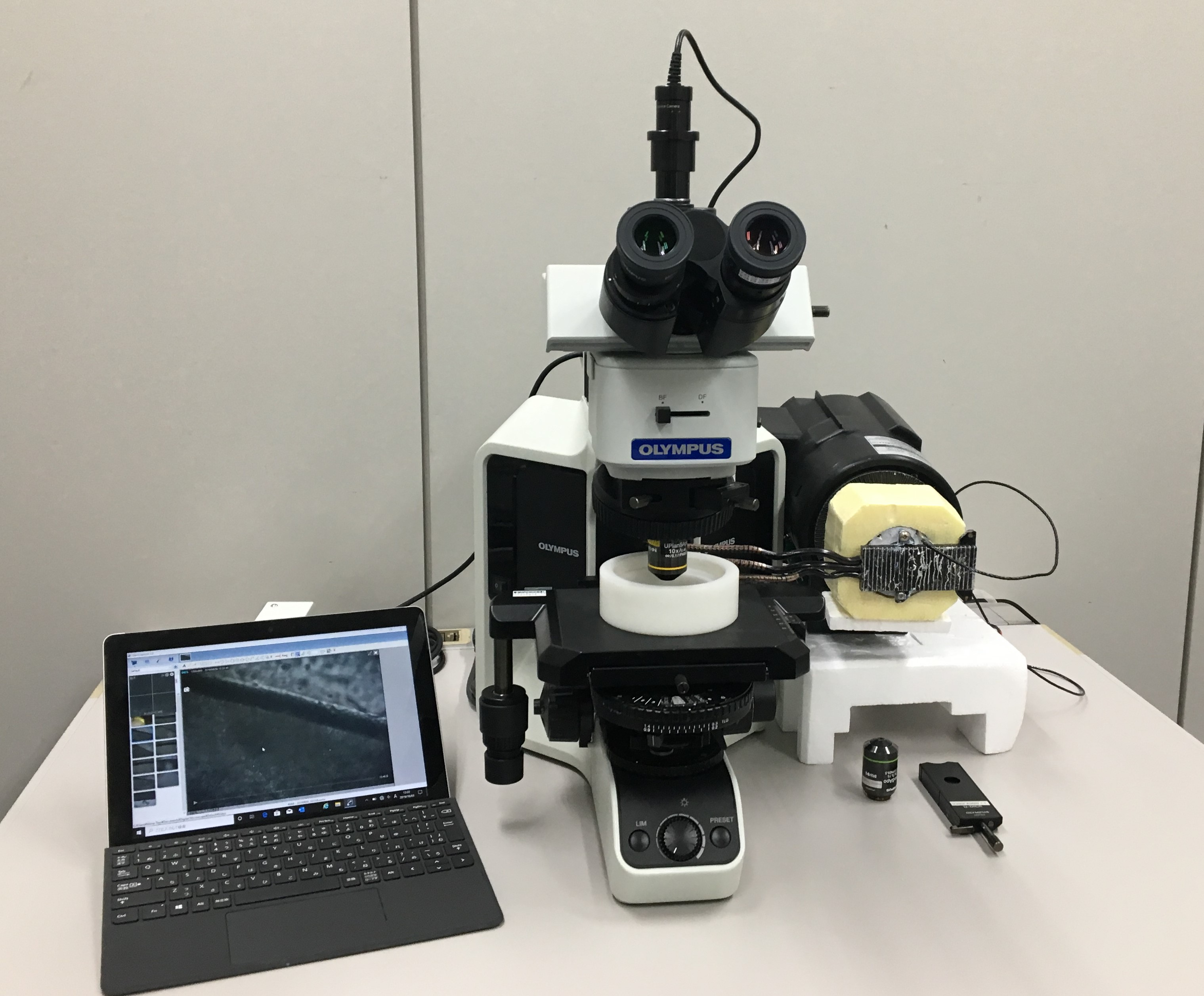 フリーズドライ顕微鏡システム　FD-301シリーズ