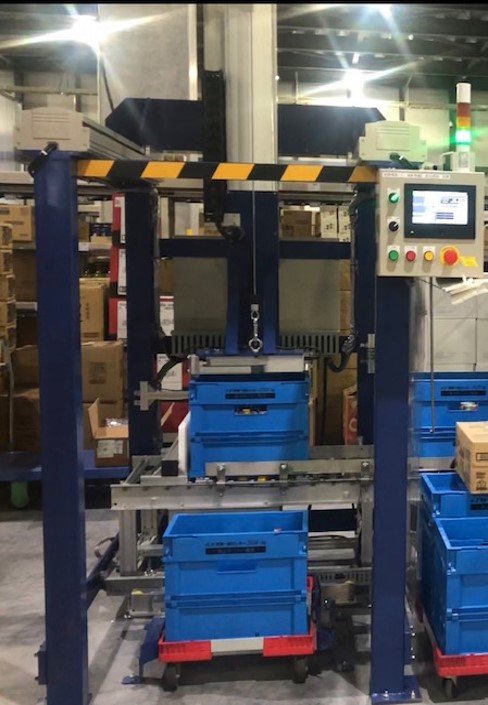 オリコン段積機