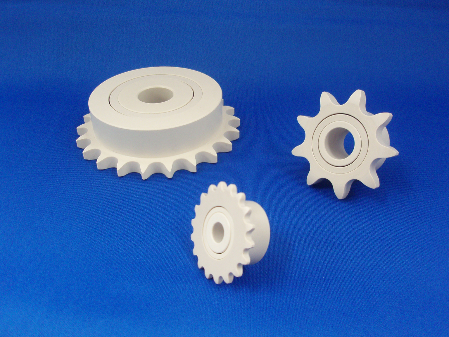 耐食性、高温環境にも耐えられる材質で製造！チェーンホイール