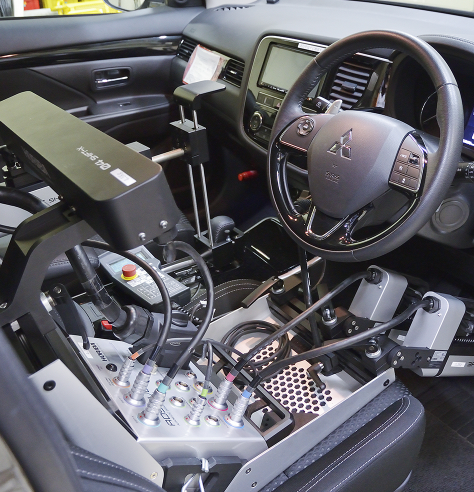 【設備紹介】シャシーダイナモ試験機