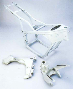 アルミ合金部品　鋳造加工サービス