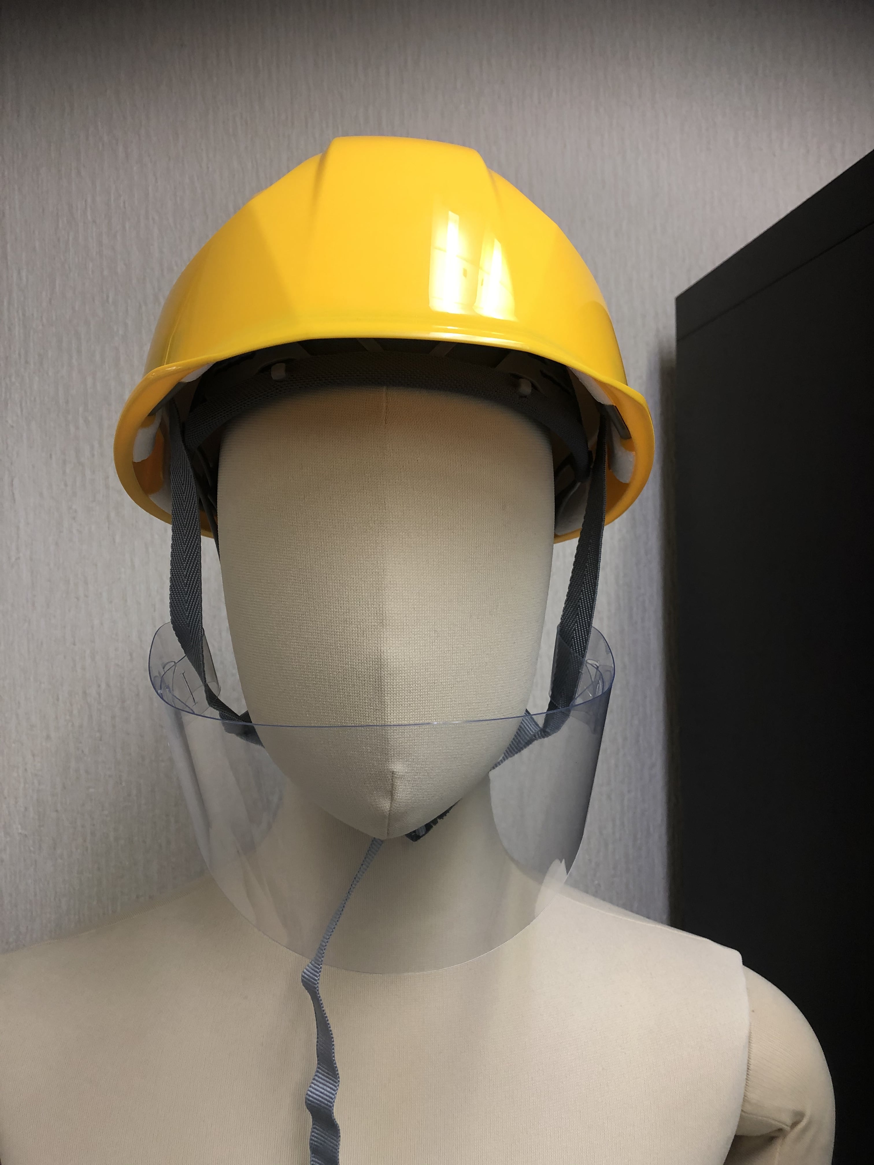 ヘルメット紐装着型マウスガード