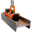 Vertical suspension of steel plates is possible. Lifting magnet "Alfra".