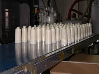 プラスチック射出成形サービス