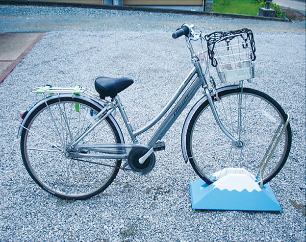 独立型駐輪台 チャリンコキャッチャー『とま輪くん・富士とま輪』