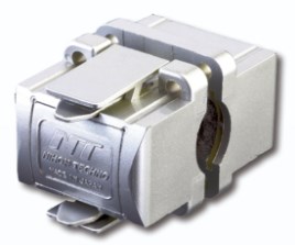 自動車燃料補助装置『燃費とく・トク君2』