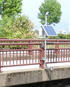 カメラ付河川水位計システム
