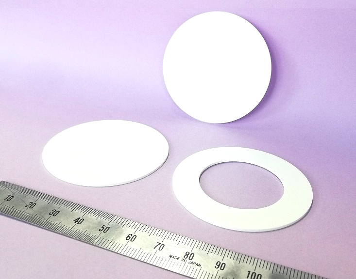 高反射性セラミックス