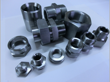 3ダイス転造盤による『高圧継手』