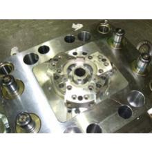 コスモ精機　超精密プラスチック金型