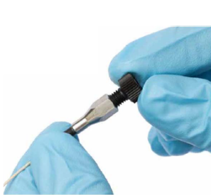 UHPLCエミッタカラム『Auroraシリーズ』