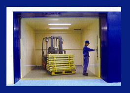 昇降機「荷物用エレベーター」