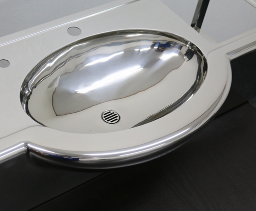 『ラバトリーシンク』