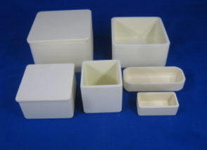 マグネシア(MgO)CIP成形品