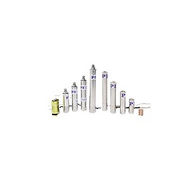 With pressure-type piezo actuators (model names: P-840, P-841)