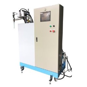 炭素繊維複合材成型用RTM注入機『RT-CF01』