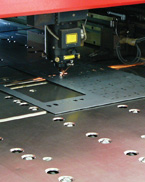 精密板金加工サービス