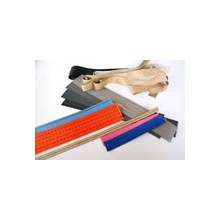 事業案内　染色加工　染色可能な素材について