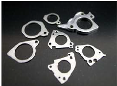 【加工事例】2.5インチHDD用部品の精密プレス加工品