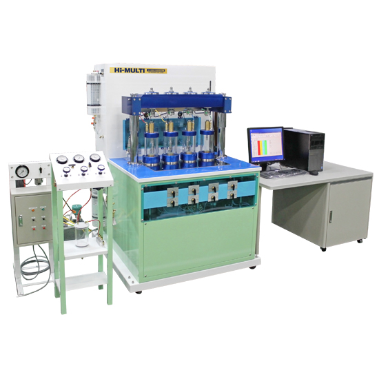 4連同時載荷で試験が速い！「土の自動三軸圧縮試験機 ハイマルチ」