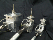 サーボタップ：プレス金型内タップユニット/高速タッピングマシン