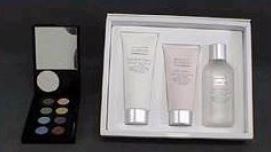 【真空成形（真空成型）】化粧品トレー