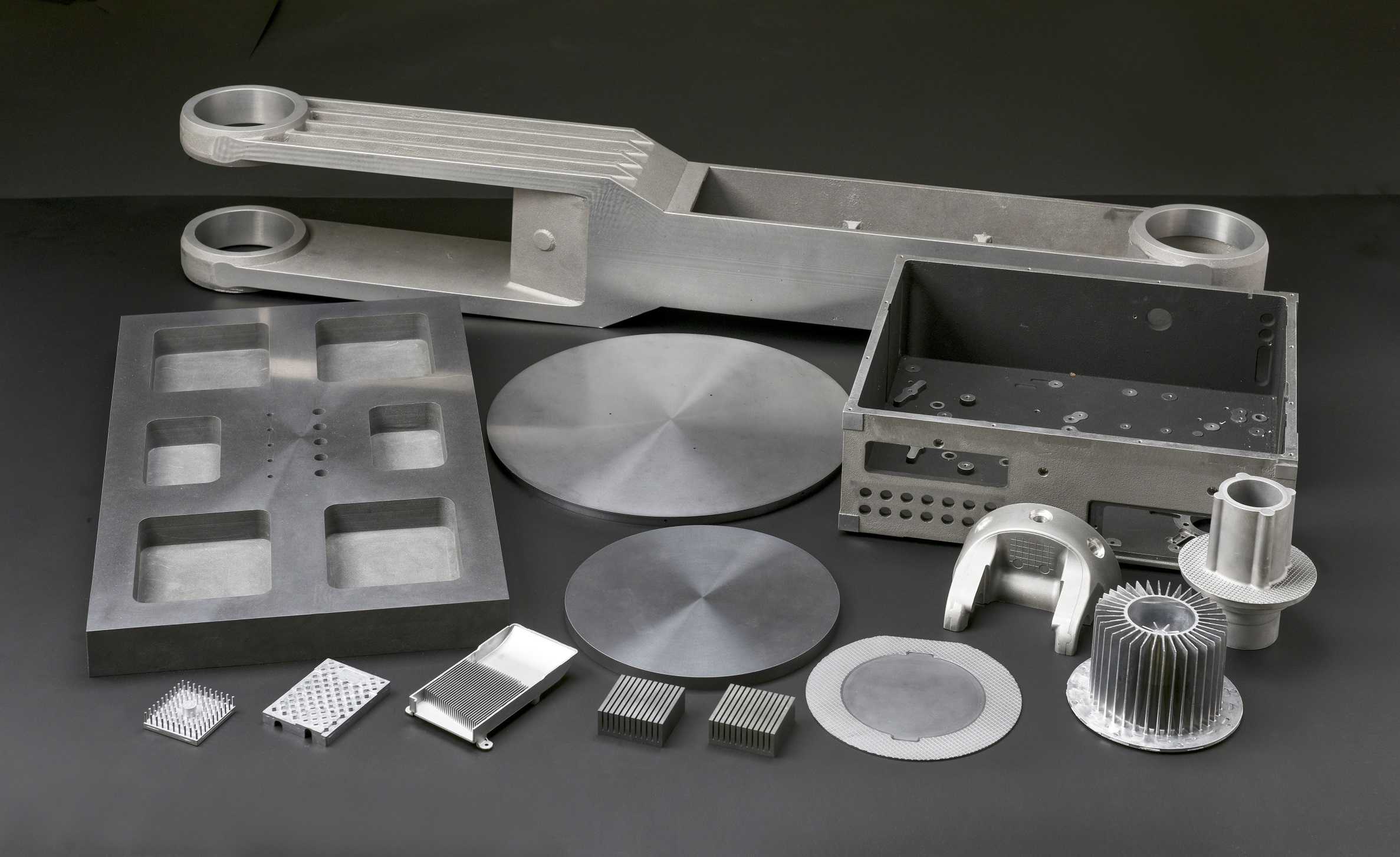 金属セラミックス複合材料『MMC』総合カタログ