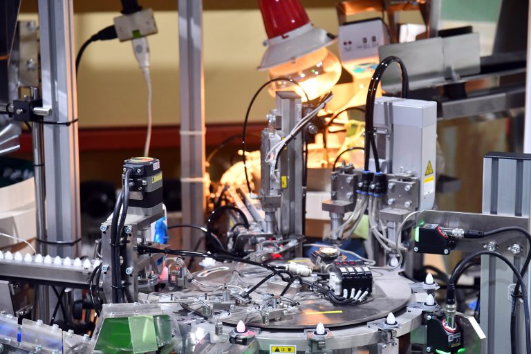 プラスティック加工サービス