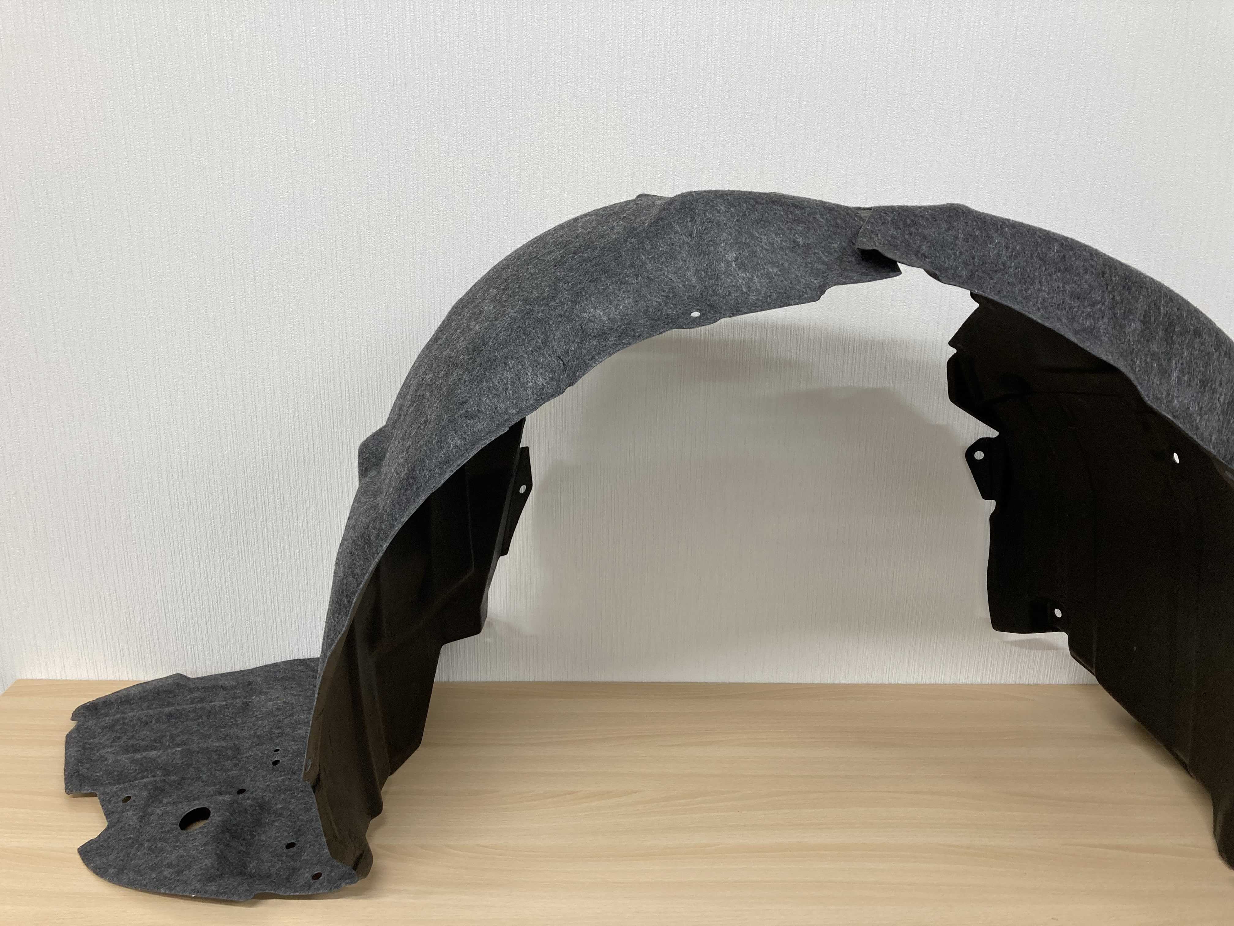 自動車内装用樹脂プレス金型（圧縮成形金型）