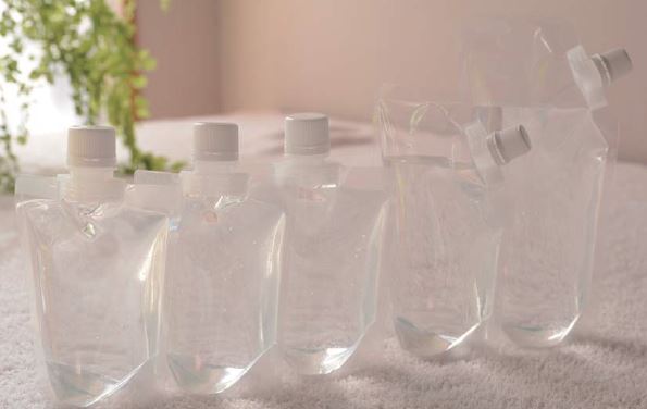 スパウト付きスタンドパウチ