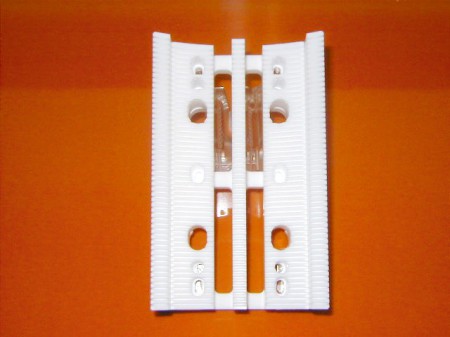 プラスチック製品　製作・切削加工サービス