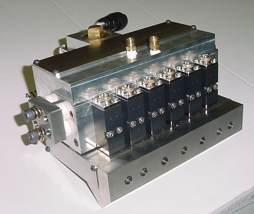 コーティングスロットヘッド