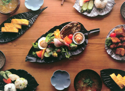 葉っぱのお皿『ラ・フュイユ』