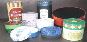 平巻紙管　パッケージ製作サービス