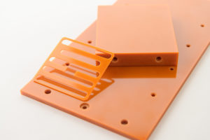 絶縁体関連製品　製造サービス