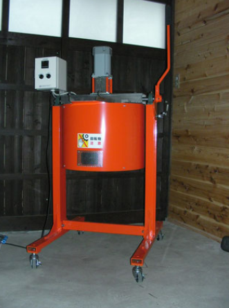 電動石臼・加熱攪拌機