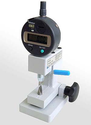デジタルクリンプハイト測定器　「ユニゲージ」
