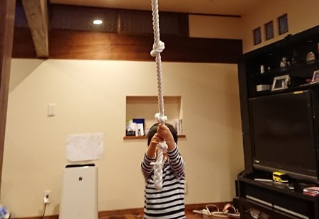 ［遊具用ロープ・メンテナンス事例］個人住宅用の登り綱遊具