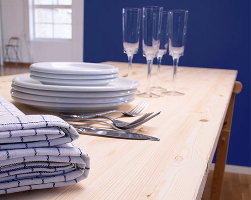 暖かみと質感が魅力のパイン材「Hobby Boards」