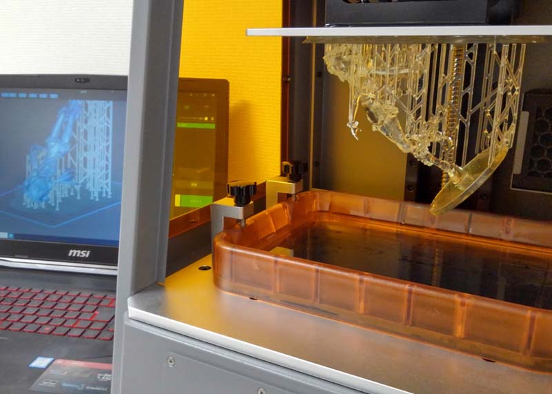 簡単操作の光造形3Dプリンタレンタル