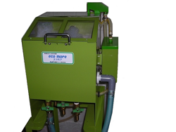 浮上油・スラッジ回収装置（油水分離機）「エコモア」