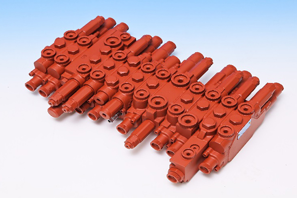 油圧コントロールバルブ 油圧方向制御バルブ、鋳鉄油圧フローコントロールバルブ、1スプール複