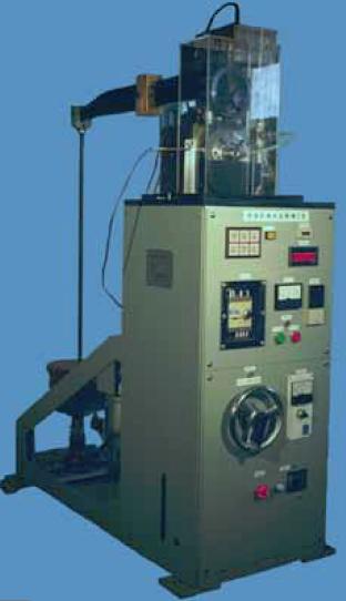 寿命試験機　学振型軸受寿命試験機