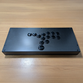 【製作事例】カーボン製レバーレスコントローラー天板を製作